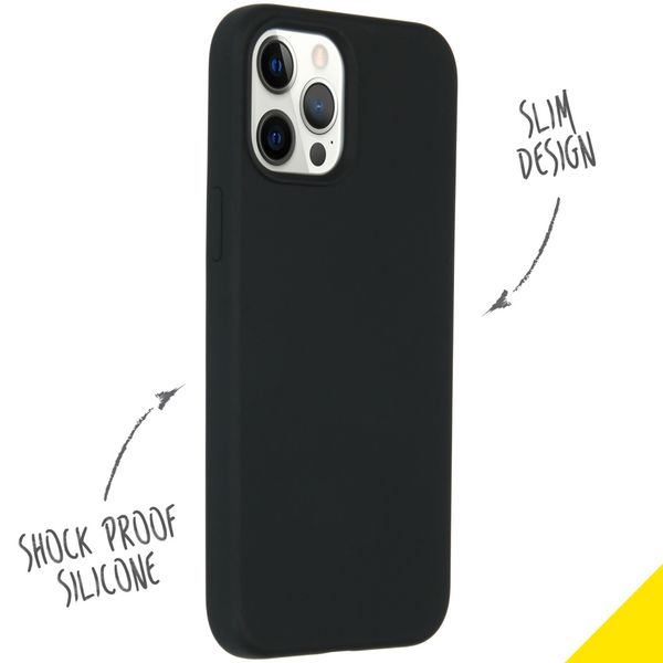 Accezz Liquid Silikoncase Apple iPhone 12 Pro Max - Schwarz