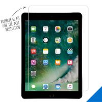 Accezz Premium Bildschirmschutz aus Glas Apple iPad 6 (2018) 9.7 Zoll / iPad 5 (2017) 9.7 Zoll / Air 2 (2014)/Air 1 (2013)
