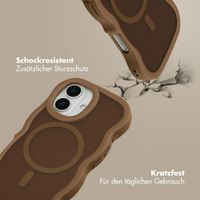 Selencia Wavy Backcover mit MagSafe Apple iPhone 17 - Mocha Brown