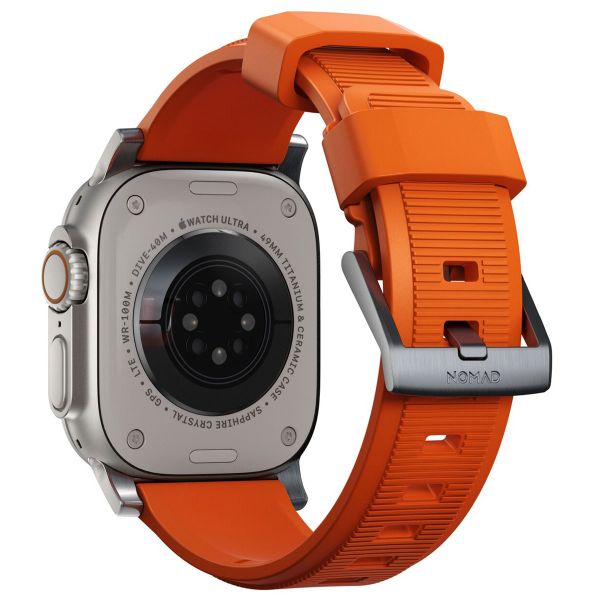 Nomad Robustes Armband FKM für die Apple Watch Series 1 bis 10 / SE / Ultra (2) (44/45/46/49 mm) - Silber/Orange