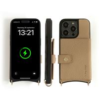 Dutchies MagSafe Back Cover mit Kartenfach Apple iPhone 13 Pro - Beige