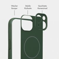 Accezz Grip Backcover mit MagSafe Apple iPhone 14 - Dunkelgrün