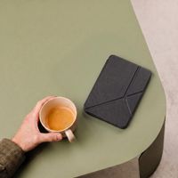 imoshion Klappbare Klapphülle Kobo Libra 2 / Tolino Vision 6 - Schwarz