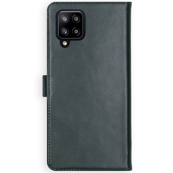 Selencia Echtleder Klapphülle Samsung Galaxy A42 - Grün