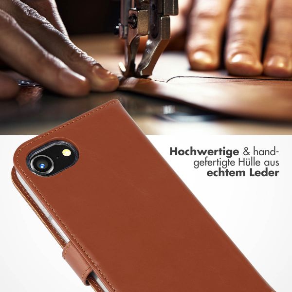 Selencia Echtleder Buchhülle iPhone 16e - Hellbraun