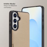 Selencia Nova HandyHülle mit Kordel und Kartenhalter Samsung Galaxy S26 Plus - Beige