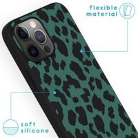 imoshion Design Hülle für das iPhone 13 Pro Max - Leopard - Schwarz / Grün