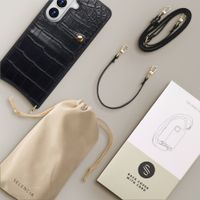 Selencia Nova Croco HandyHülle mit Kordel und Kartenhalter Samsung Galaxy S26 - Schwarz
