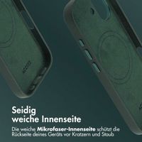 Accezz MagSafe Leather Backcover Apple iPhone 17 - Cedar Green