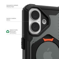 UAG Plasma XTE Back Cover MagSafe für das iPhone 16 - Black / Orange