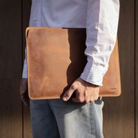 Accezz Leather Laptop Hülle Apple MacBook 15 Zoll - Laptop Sleeve - Cognac