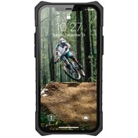 UAG Plasma Case iPhone 12 (Pro) - Transparent