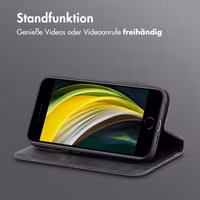 imoshion Slim Klapphülle Apple iPhone SE (2022 / 2020) / 8 / 7 / 6(s) - Schwarz