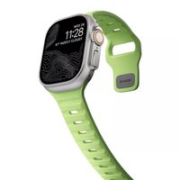 Nomad Sport Armband FKM für das  Apple Watch Series 1 t/m 11 / SE / Ultra (44/45/46/49 mm) - Glow Green