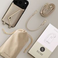 Selencia Sera HandyHülle mit Kordel und Umschlag-Kartenhalter Apple iPhone 18 Pro / 17 Pro - Champagne