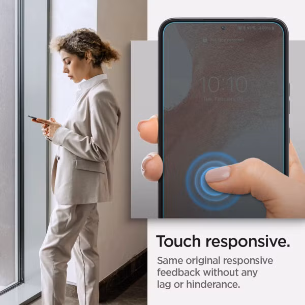 Spigen GLAStR Fit Displayschutzfolie 2er-Pack + Applicator Samsung Galaxy S22