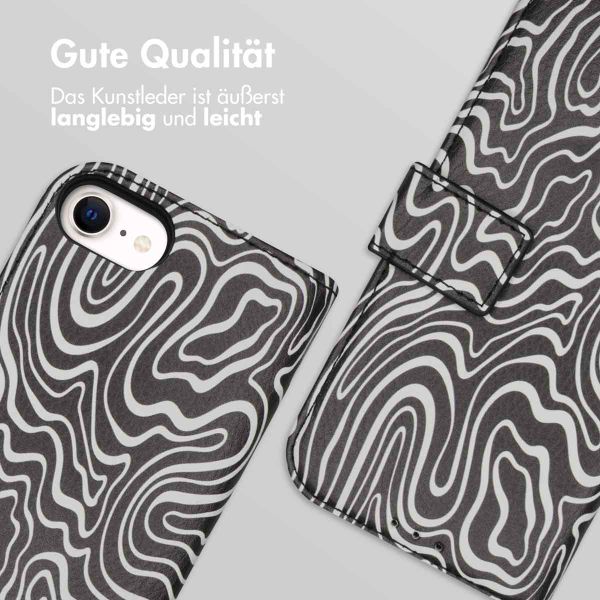 imoshion ﻿Design Klapphülle für das Apple iPhone SE (2022 / 2020) / 8 / 7 / 6(s) - Black And White