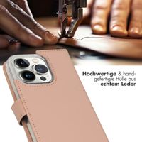 Selencia Echtleder Klapphülle für das iPhone 14 Pro - Dusty Pink