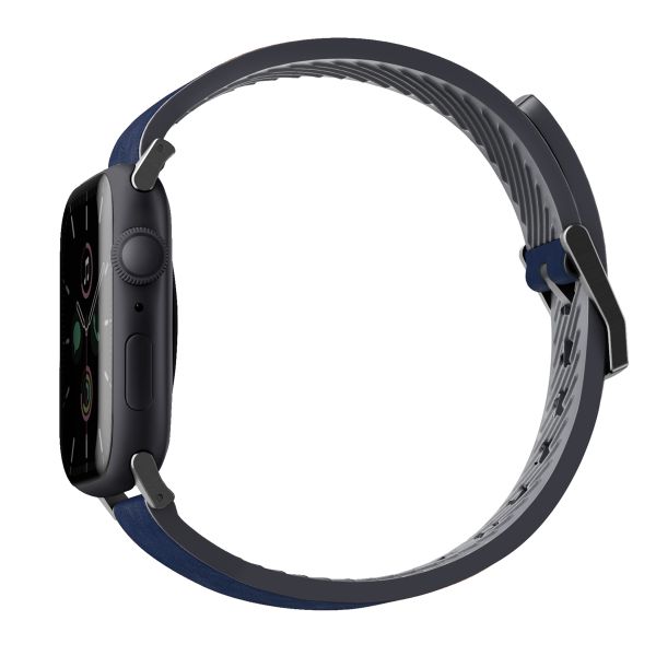 Uniq Straden Wasserdichtes Lederarmband für das  Apple Watch Series 1 t/m 11 / SE / Ultra (44/45/46/49 mm) - Prussian