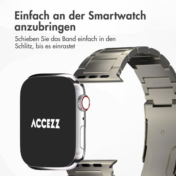 Accezz Mattes Titanstahlarmband für das  Apple Watch Series 1 t/m 9 / SE (38/40/41 mm) | Series 10 / 11 (42 mm) - Titanium