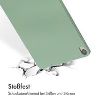 Accezz Liquid Silicone Back Cover mit Stifthalter für das iPad Air 11 Zoll (2024) M2 / Air 5 (2022) / Air 4 (2020) - Hellgrün