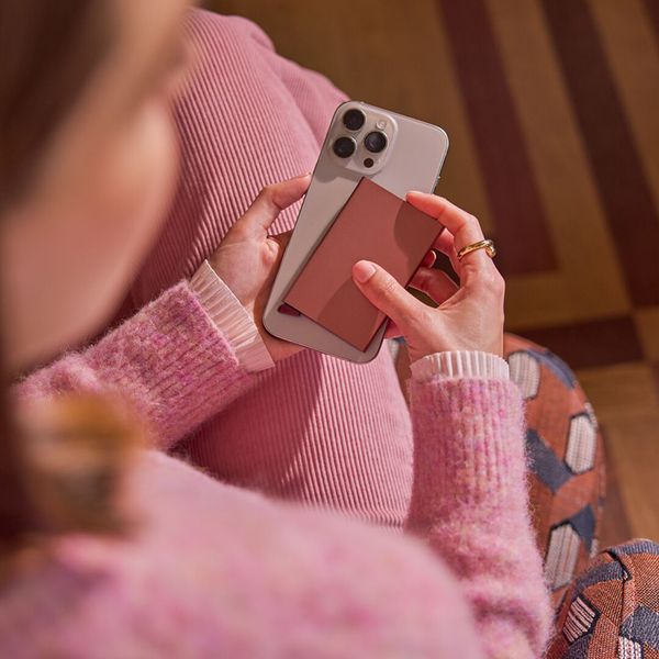 Secrid Cardprotector MagSafe - Kartenhalter - Rose