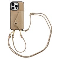 Selencia Sera Kordel-Hulle mit Kartenhalter-Umschlag für das iPhone 16 Pro - Beige