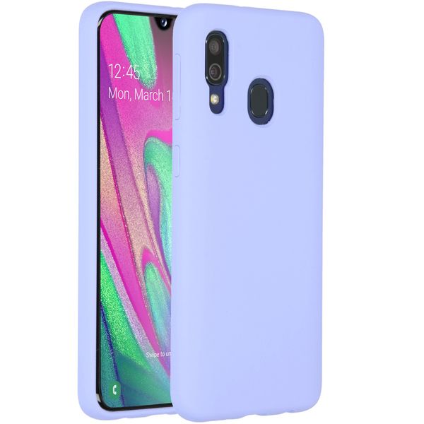 Accezz Liquid Silikoncase Lila für das Samsung Galaxy A40