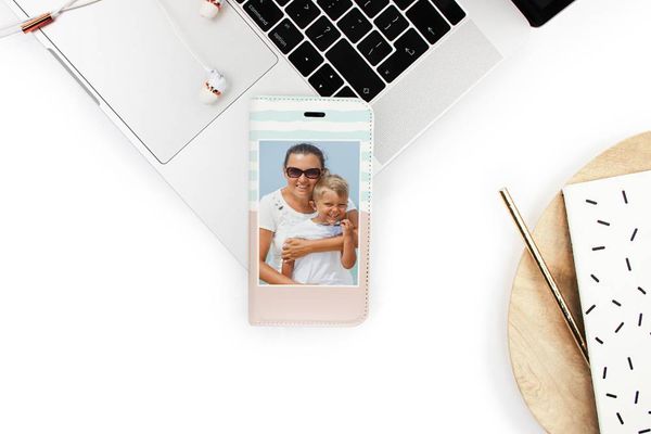 Gestalte deine eigene Compact Gel Klapphülle Huawei P20 Lite - Weiß