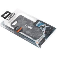 UAG Pathfinder Case Schwarz iPhone SE (2022 / 2020) / 8 / 7 / 6(s)