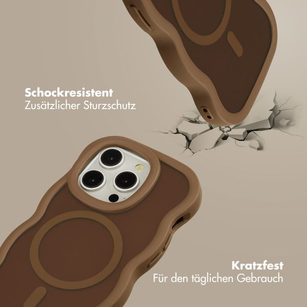 Selencia Wavy Backcover mit MagSafe Apple iPhone 14 Pro - Mocha Brown