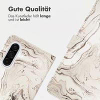 imoshion Design Klapphülle Samsung Galaxy A36 - Sandy Marble