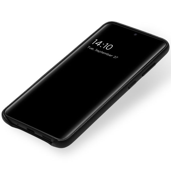 Selencia Gaia Backcover in Schlangenoptik für das Samsung Galaxy S20