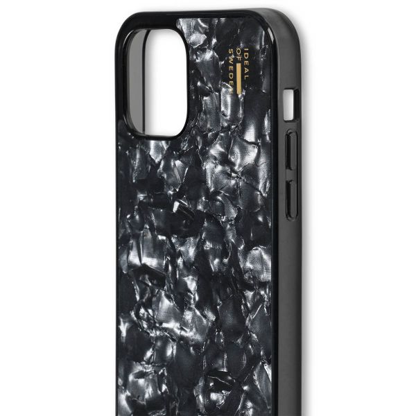 iDeal of Sweden Pearlized Case Apple iPhone 12 (Pro) - Schwarz