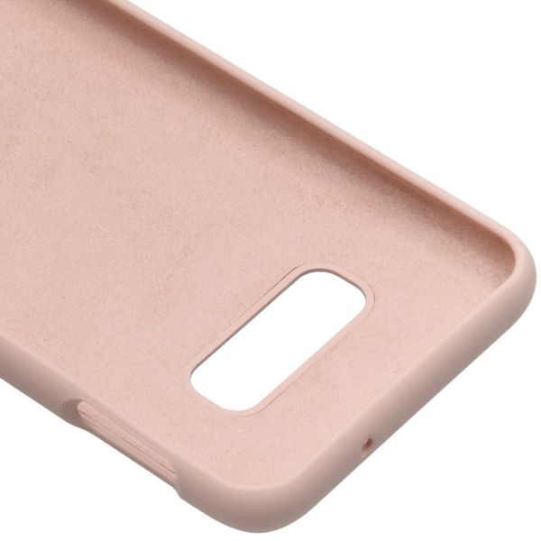 Accezz Liquid Silikoncase Rosa für das Samsung Galaxy S10e