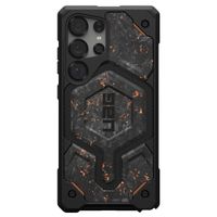 UAG Monarch Pro Backcover Samsung Galaxy S25 Ultra - Forged Carbon