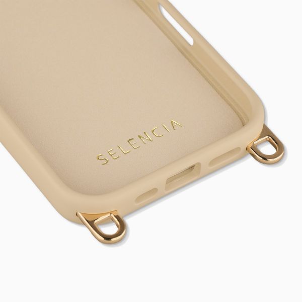 Selencia Rivièra MagSafe Backcover mit abnehmbaren Haken für das Apple iPhone 16 Pro - Milky Latte + Lova Handykette - Mocha Brown