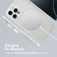 imoshion Color Guard Back Cover mit MagSafe für das iPhone 16 Pro - Weiß