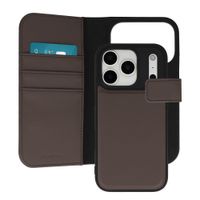 imoshion Herausnehmbare 2-in-1 Luxus-Bookcase Apple iPhone 17 Pro - Braun