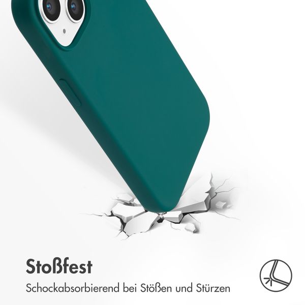 Accezz Liquid Silikoncase mit MagSafe Apple iPhone 15 - Forest Green