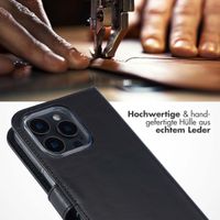 Selencia Echtleder Klapphülle für das Apple iPhone 16 Pro Max - Schwarz