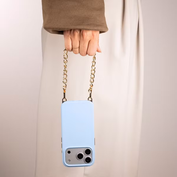 Selencia Rivièra Backcover mit MagSafe mit abnehmbaren Haken iPhone 12 / 12 Pro - Powder Blue