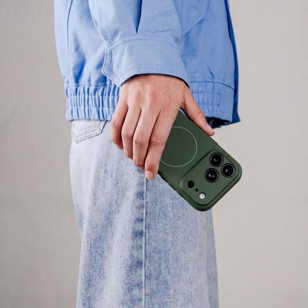 Accezz Grip Backcover mit MagSafe Apple iPhone 16 - Dunkelgrün
