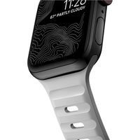 Nomad Sport Armband FKM für das  Apple Watch Series 1 t/m 9 / SE (38/40/41 mm) | Series 10 / 11 (42 mm) - Lunar Gray
