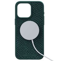 Njorð Collections Salmon Leather MagSafe Case für das iPhone 15 Pro Max - Green