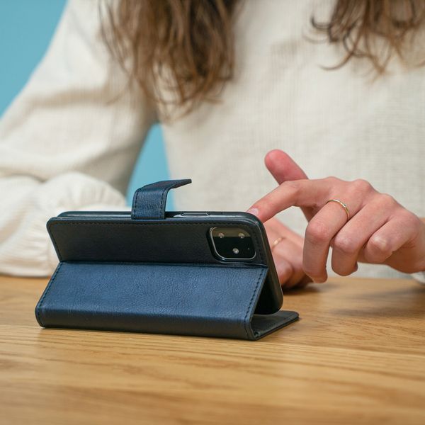 imoshion Luxuriöse Klapphülle Blau für Oppo Find X2