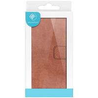 imoshion Luxuriöse Klapphülle Apple iPhone 12 (Pro) - Braun