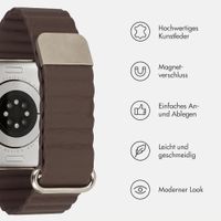 imoshion Magnetisches Kunstlederarmband für Apple Watch | 44/45/46/49 mm - Dunkelbraun