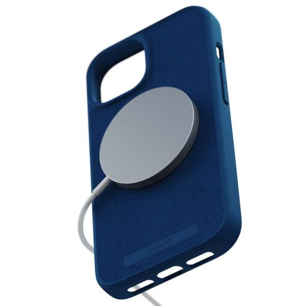 Njorð Collections Wildleder Comfort+ Case MagSafe für das iPhone 15 - Blue