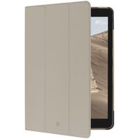 dbramante1928 Milan Bookcase für das iPad Pro 11 (2018/2020/2021/2022) / Air 11 Zoll (2024) M2 / Air 5 (2022) / Air 4 (2020) - Sand Dune